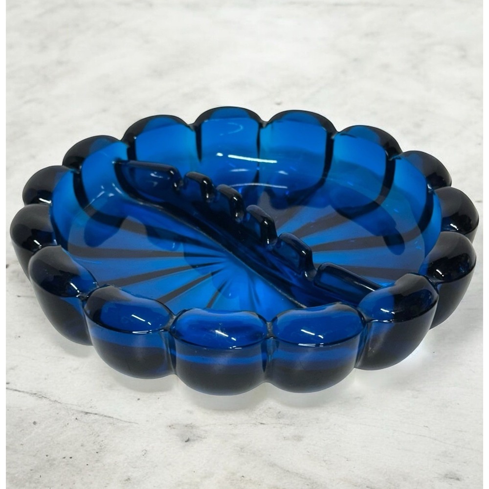 Vintage Viking‎ Art Glass Ashtray Scalloped Fantail Bluenique Divided MCM 8.25"